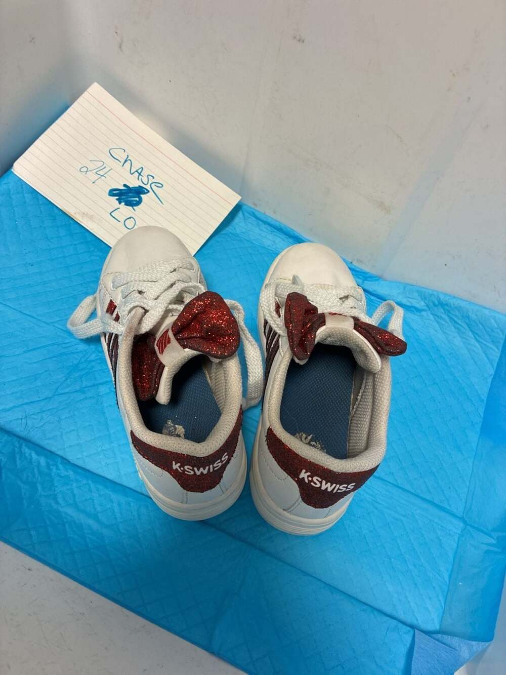 K-Swiss Children's Glitter Red Bow Low-Top Sneakers Size 13